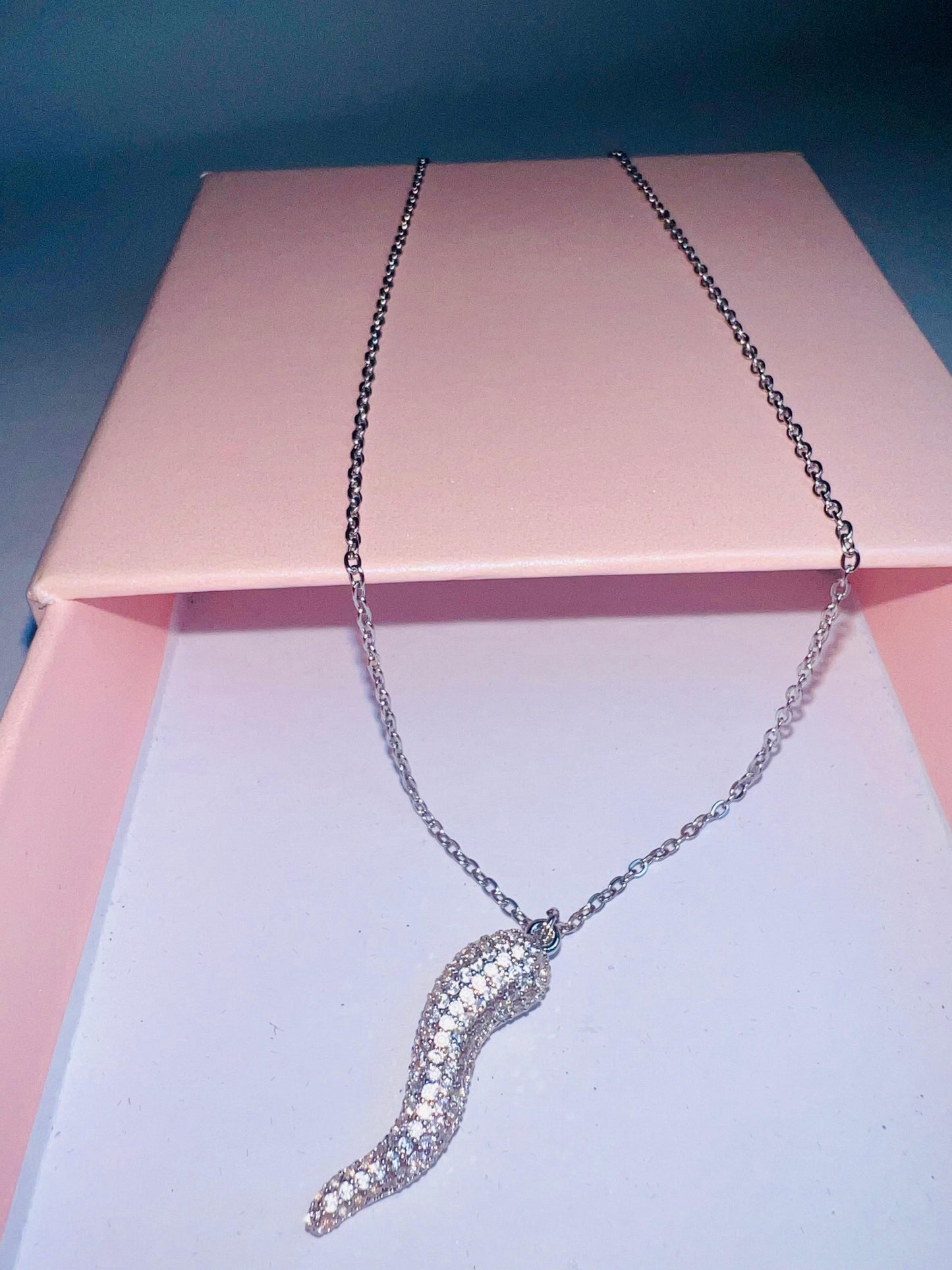 COLLANA CORNO ZIRCONI