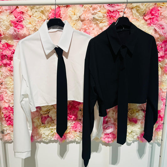 CAMICIA CORTA CON CRAVATTA