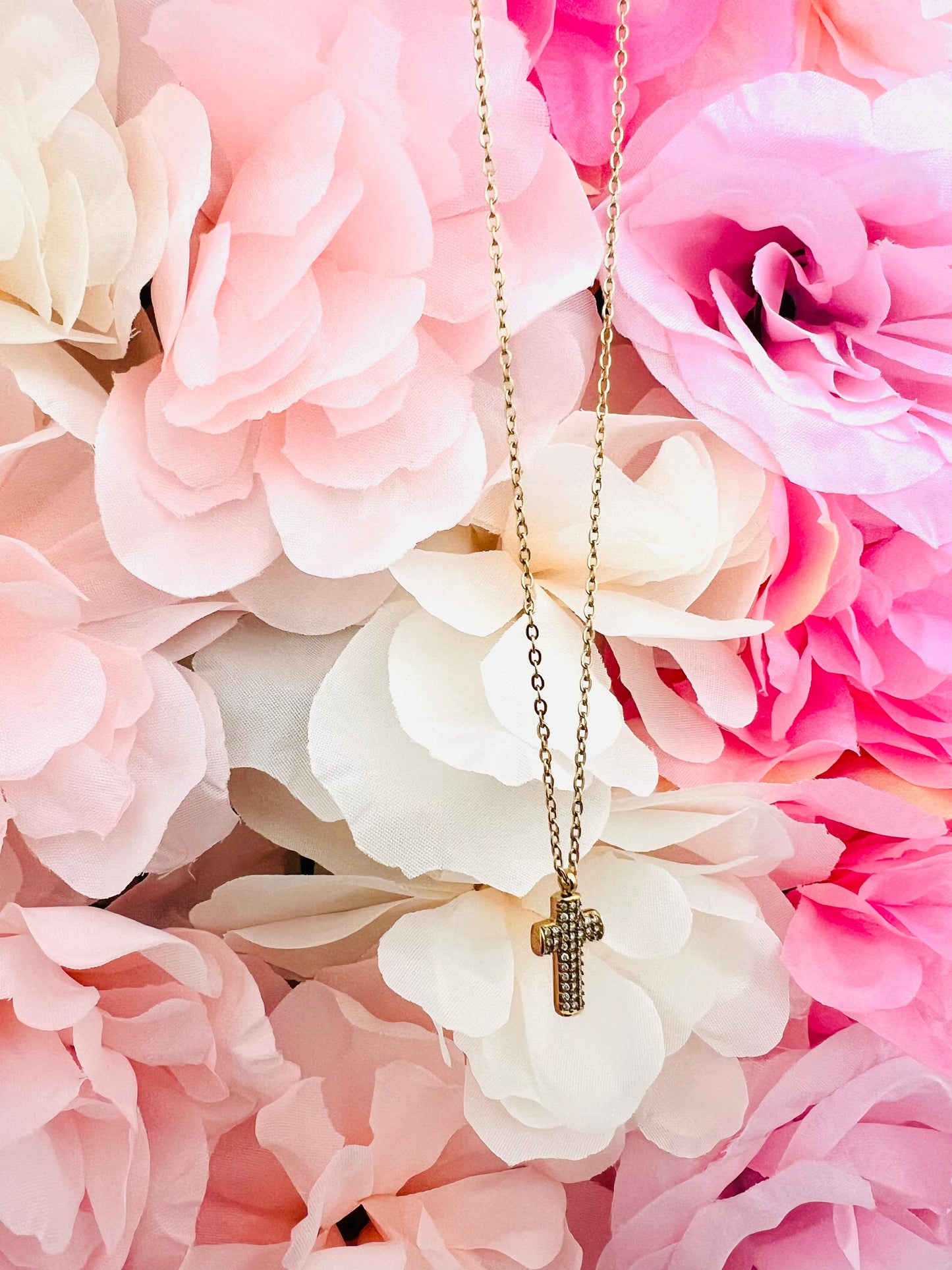 COLLANA CROSS CON ZIRCONI