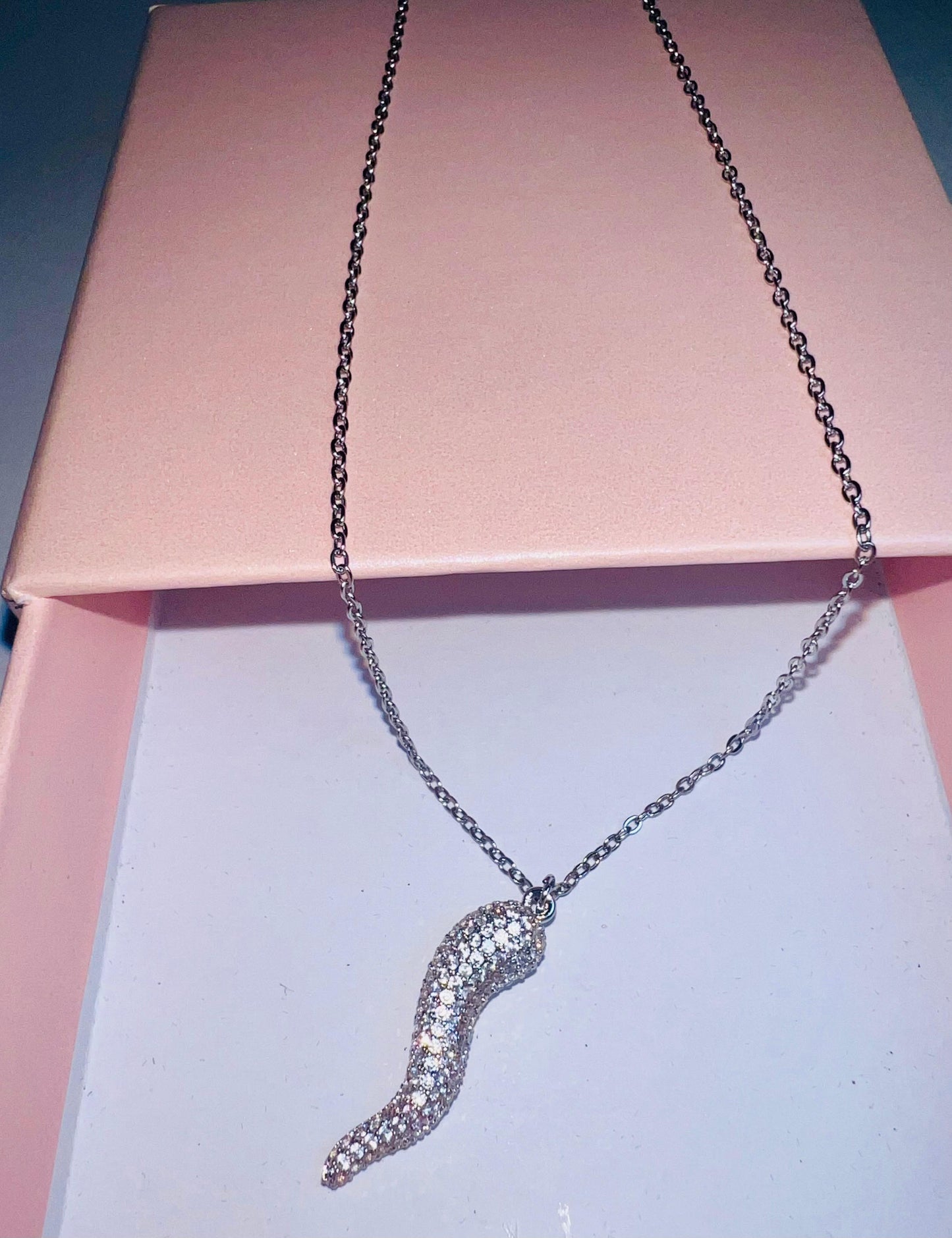 COLLANA CORNO ZIRCONI