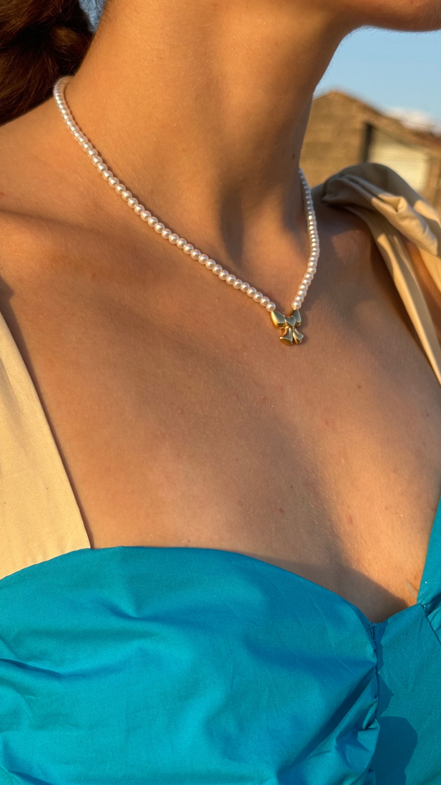 COLLANA FIOCCO PERLE